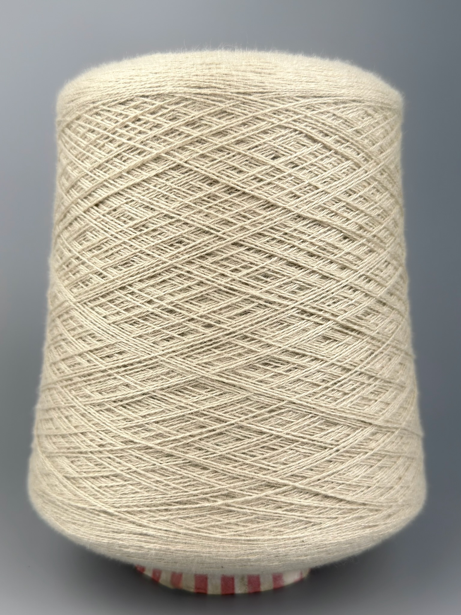 Biagioli Modesto Zermatt Nm 2/24 – Garn aus Lambswool, Viskose und Kaschmir col. Sandbeige foto 2
